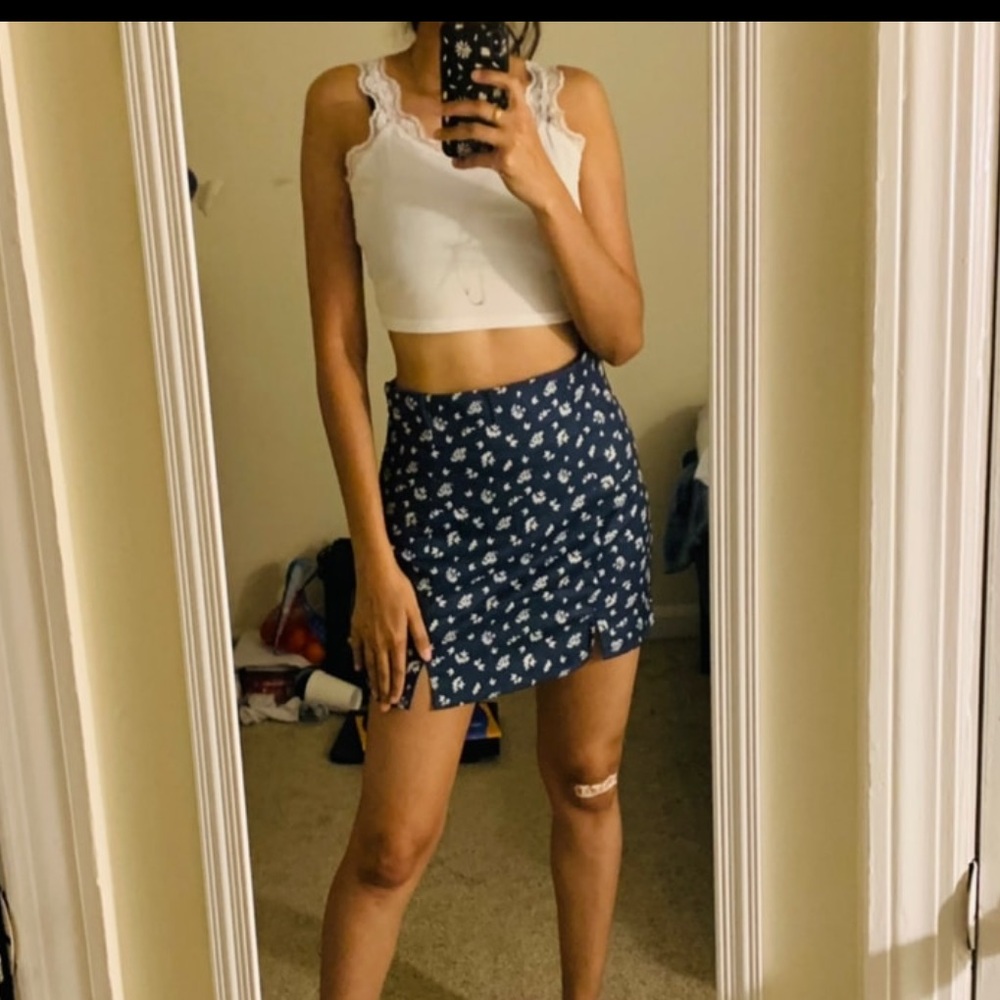 Navy blue ditsy floral mini skirt